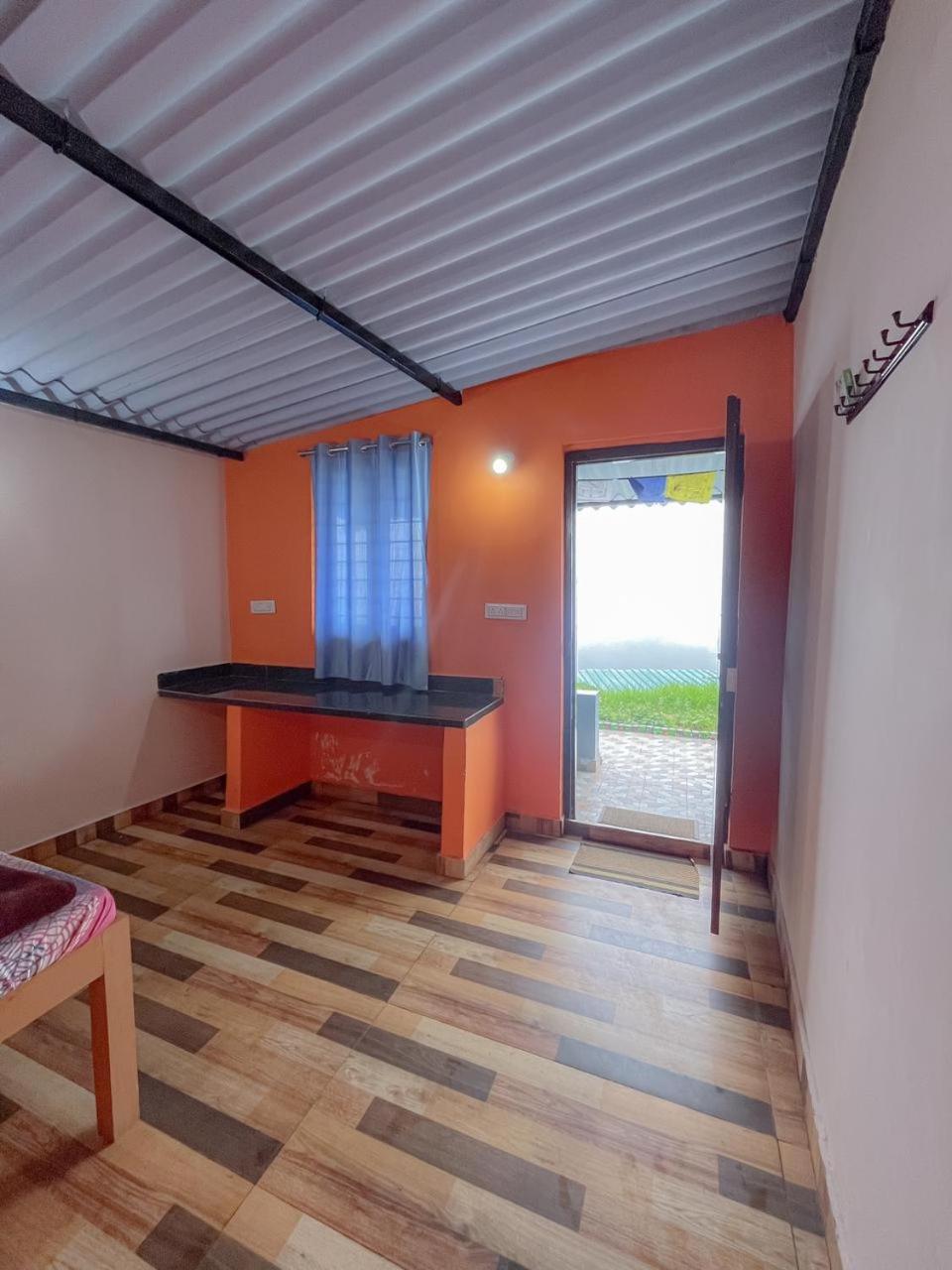 Kookal Bliss Bed and Breakfast Kukkal Exterior foto